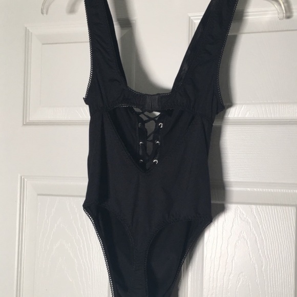 Victoria’s Secret Laced Thong Bodysuit - Picture 7 of 8